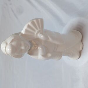 White Geisha with Fan Ceramic Benihana Figurine Vase 8" Tall - Crack READ